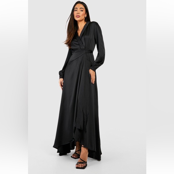 Boohoo Dresses & Skirts - Boohoo Satin Wrap Belted Maxi Dress NWT